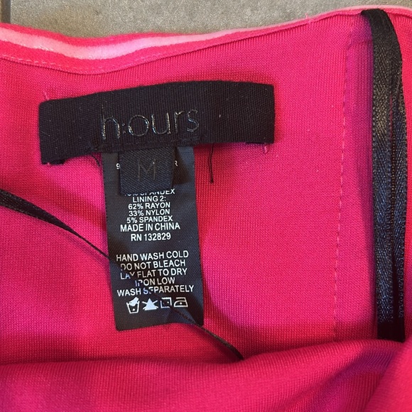 h:ours Rios Maxi Dress in Strawberry Tie Dye - Picture 7 of 11